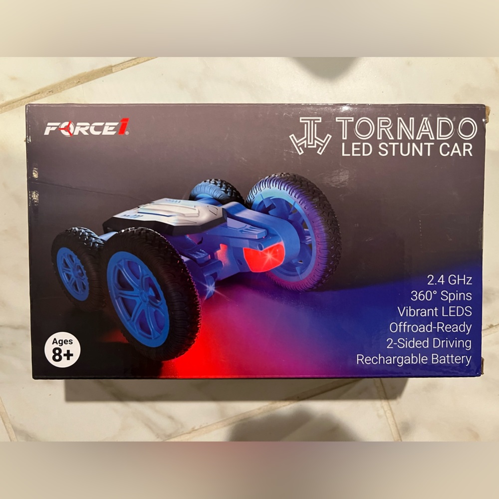 Tornado stunt car toy for kids